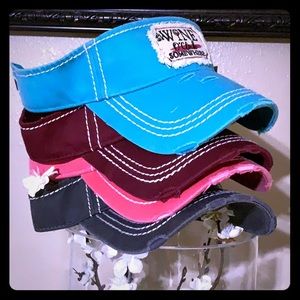 🌻KBETHOS It’s Wine O’Clock Somewhere✨